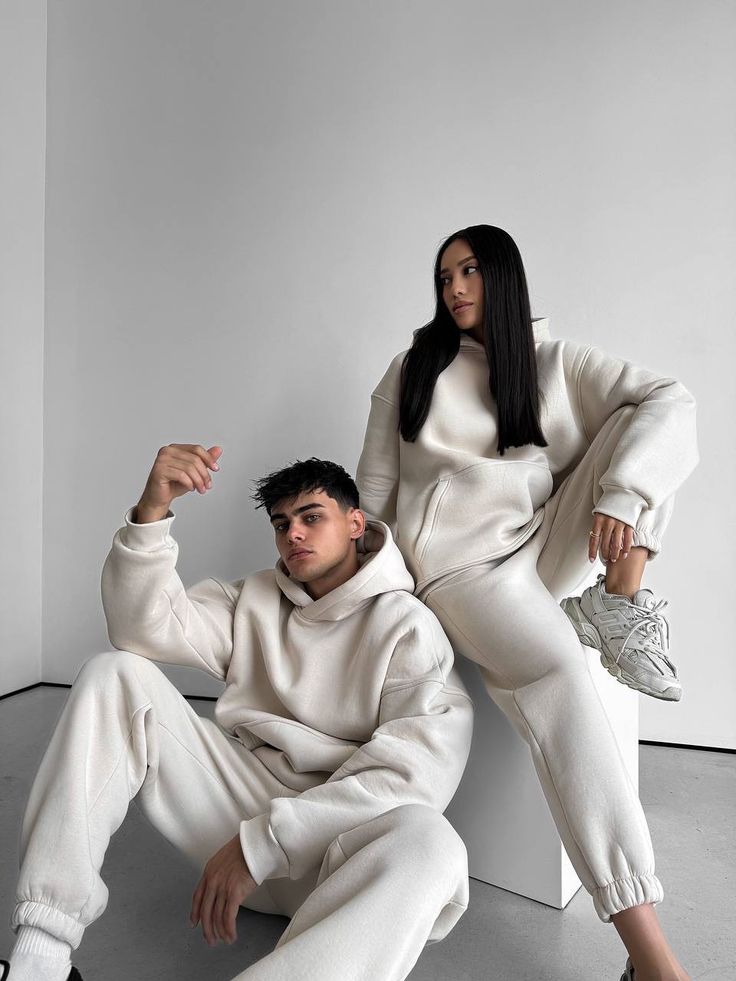 MINIMAL LOOK. MAXIMUM COMFORT