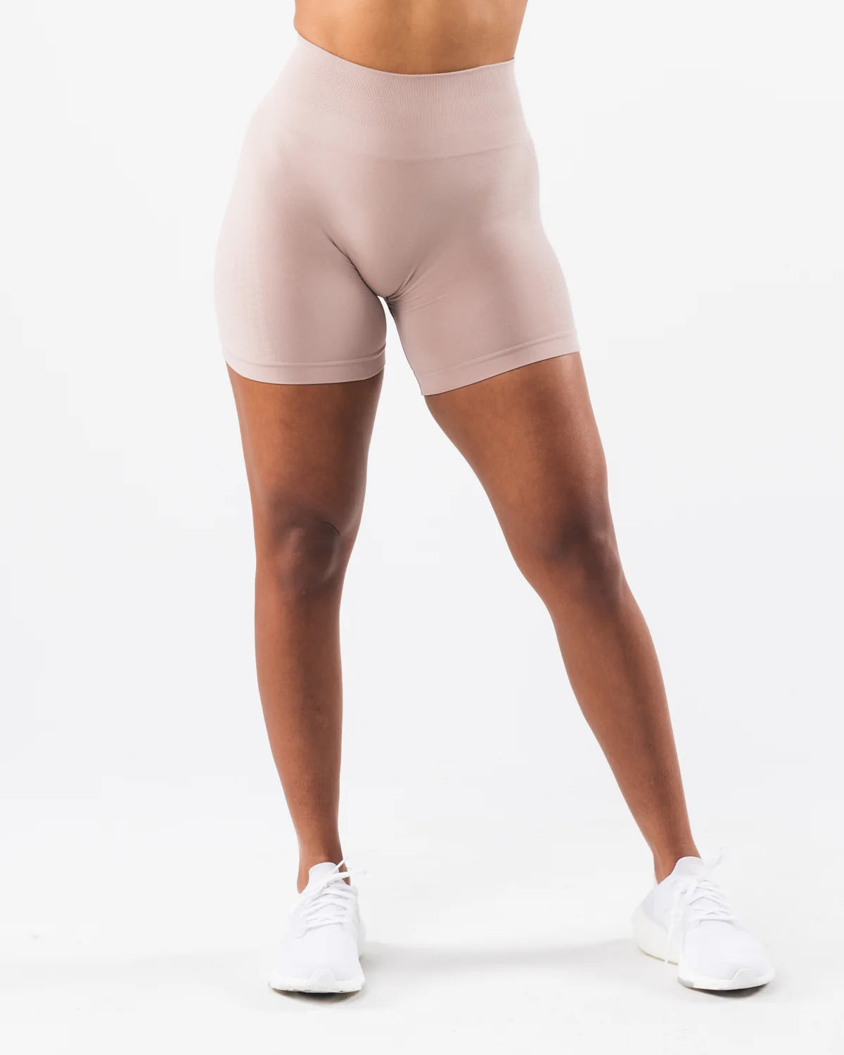 Amplify Contour Short 5"