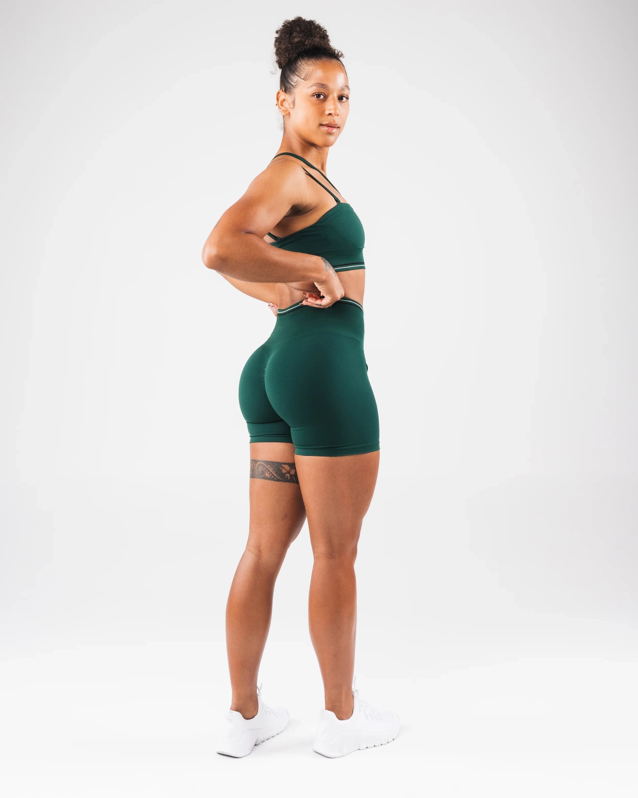 Amplify Short