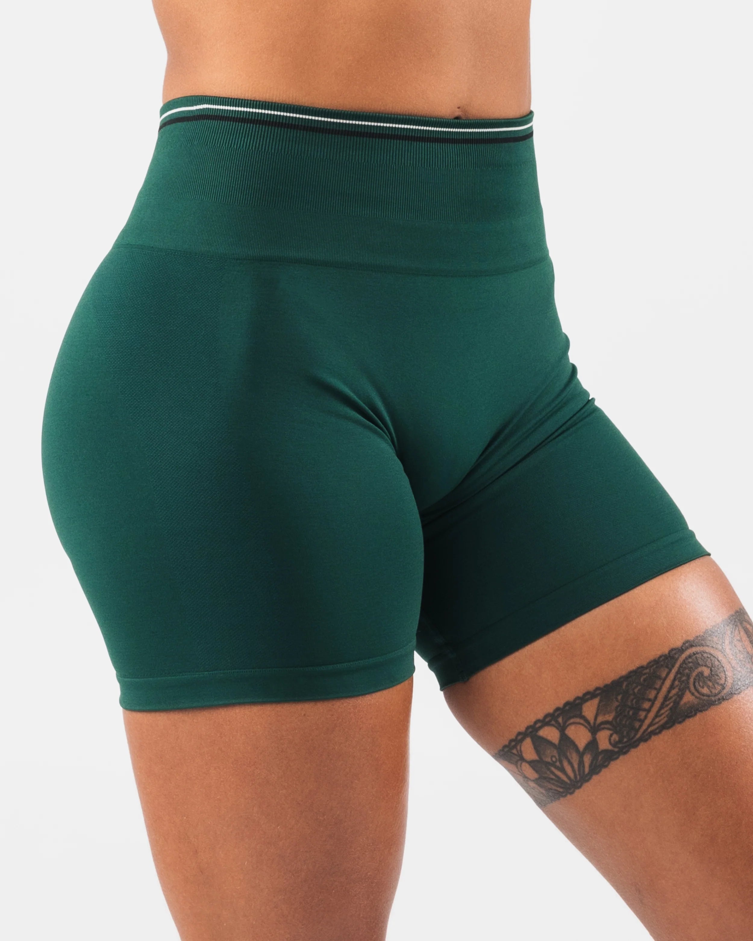 Amplify Short