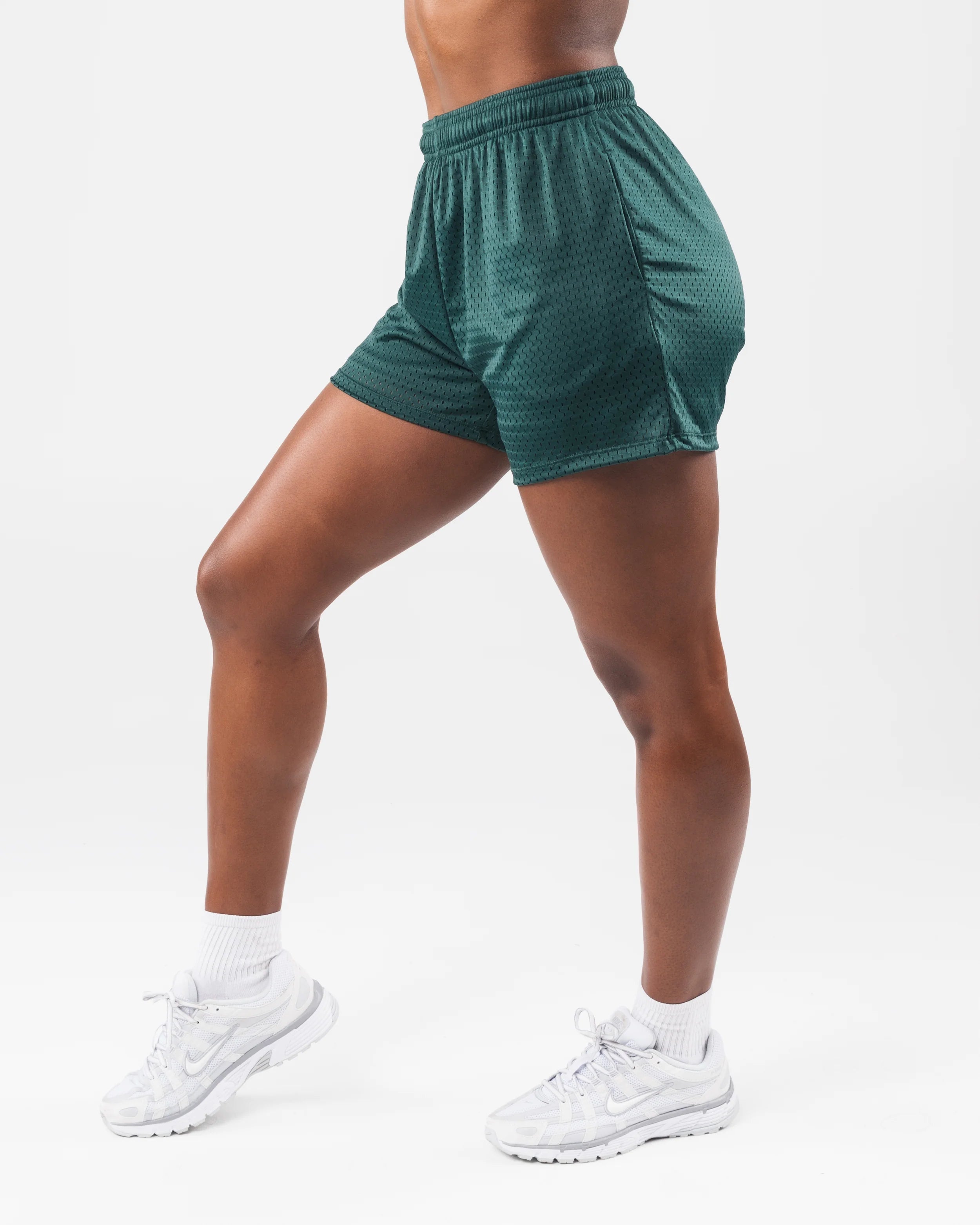 Essential Mesh Short